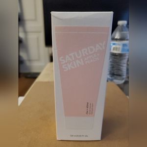 Saturday Skin Rise + Shine Gentle Cleanser